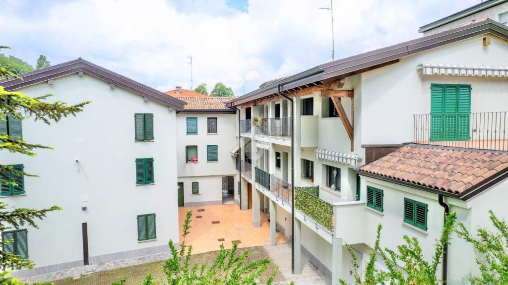 appartamento in vendita a Reggio nell'Emilia in zona Città Storica