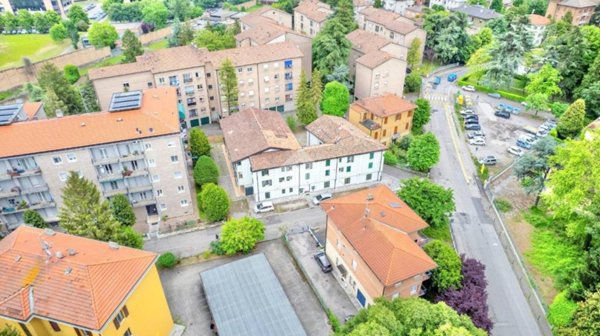 appartamento in vendita a Reggio nell'Emilia in zona Città Storica