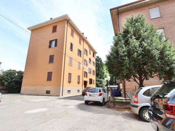 appartamento in vendita a Reggio nell'Emilia in zona Tondo