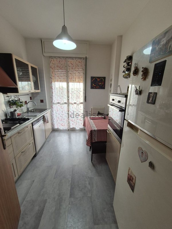 appartamento in vendita a Reggio nell'Emilia in zona Ospizio