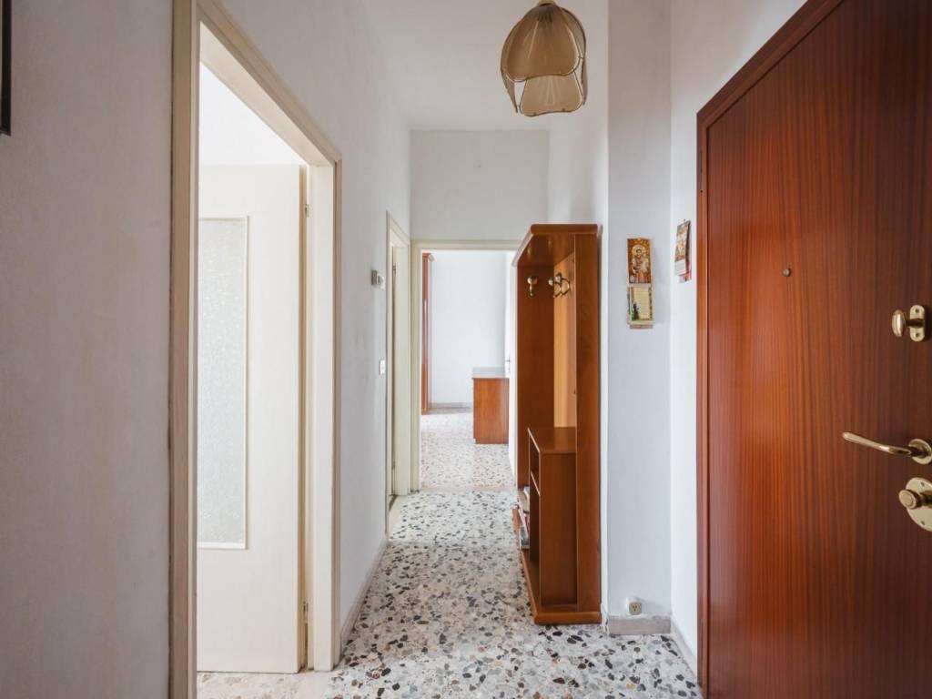 appartamento in vendita a Reggio nell'Emilia in zona Santa Croce