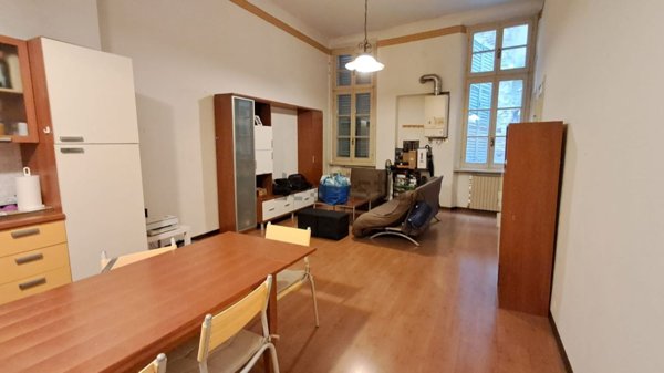 appartamento in vendita a Reggio nell'Emilia in zona Città Storica