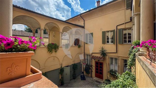 appartamento in vendita a Reggio nell'Emilia in zona Città Storica
