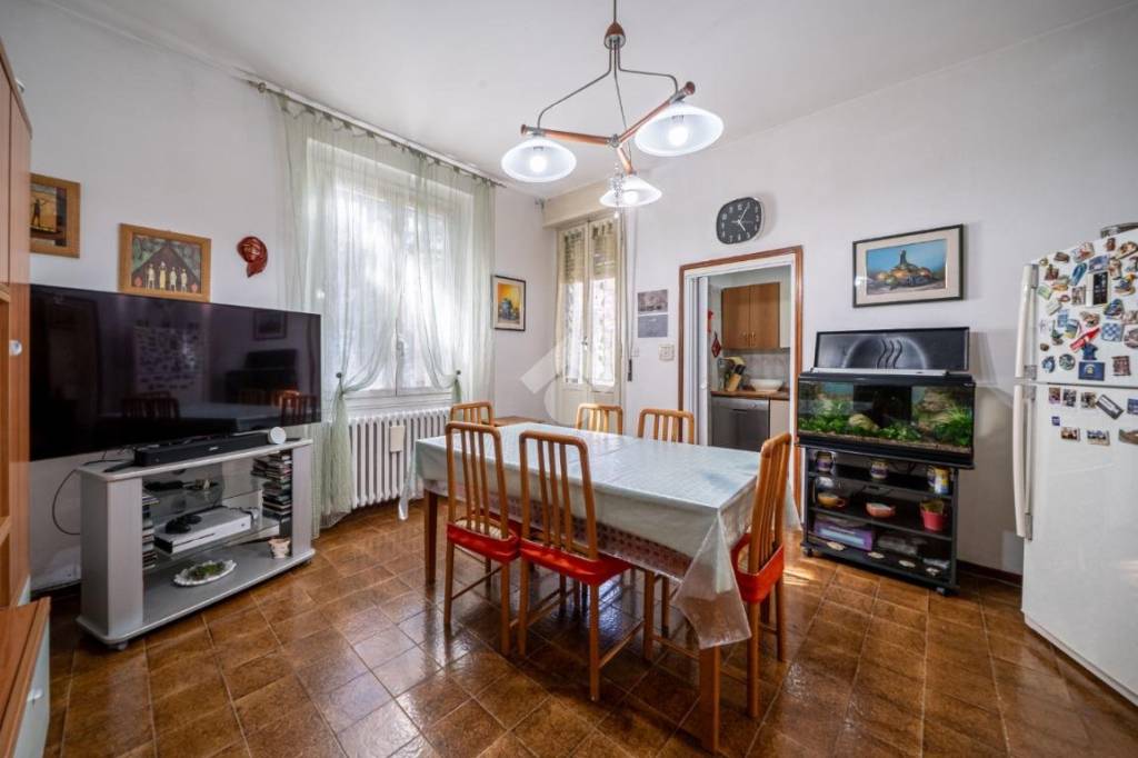 appartamento in vendita a Reggio nell'Emilia in zona Baragalla