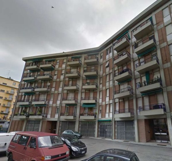 appartamento in vendita a Reggio nell'Emilia in zona Mirabello