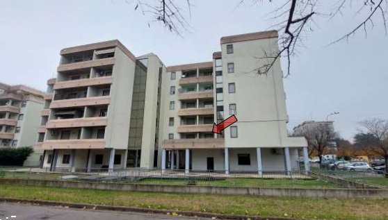 appartamento in vendita a Reggio nell'Emilia in zona Tribunale