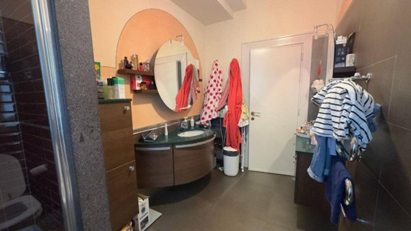 appartamento in vendita a Reggio nell'Emilia in zona Città Storica