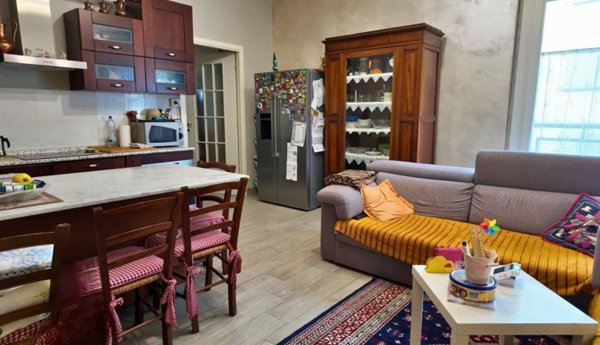 appartamento in vendita a Reggio nell'Emilia in zona Città Storica