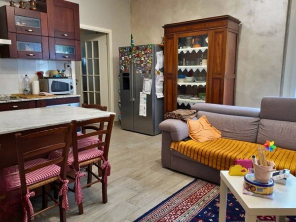 appartamento in vendita a Reggio nell'Emilia in zona Città Storica