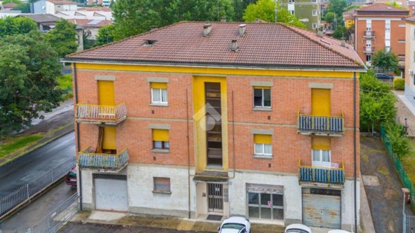 appartamento in vendita a Reggio nell'Emilia in zona Orologio