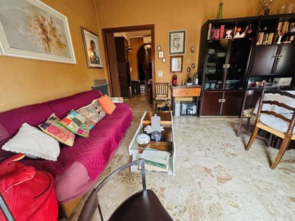 appartamento in vendita a Reggio nell'Emilia in zona Città Storica