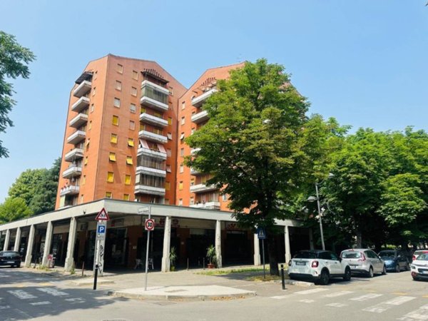 appartamento in vendita a Reggio nell'Emilia in zona Città Storica