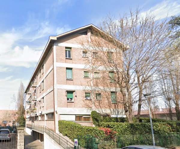 appartamento in vendita a Reggio nell'Emilia in zona Tribunale