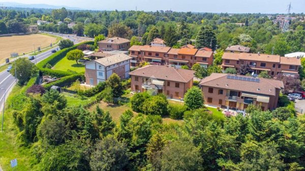 appartamento a Reggio nell'Emilia in zona San Pellegrino / Villa Canali