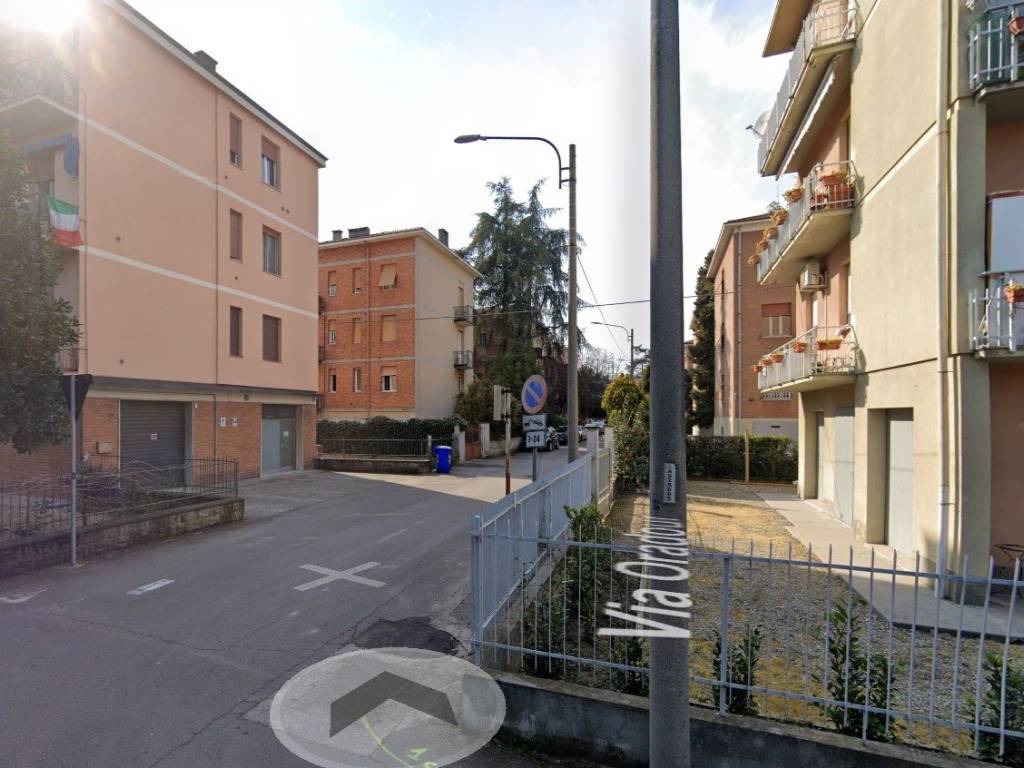negozio in vendita a Reggio nell'Emilia