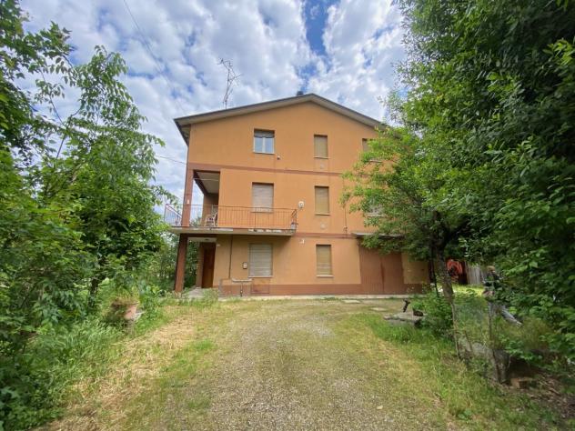 casa indipendente in vendita a Reggio nell'Emilia in zona Baragalla