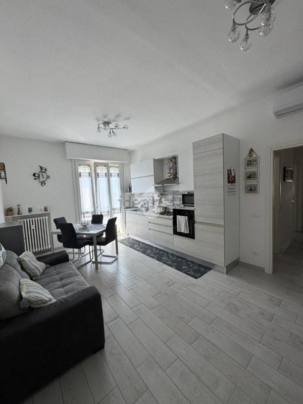 appartamento a Reggio nell'Emilia in zona San Pellegrino / Villa Canali