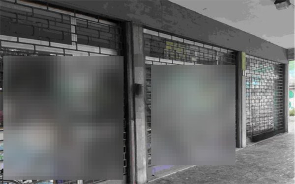 negozio in vendita a Reggio nell'Emilia in zona Ospizio