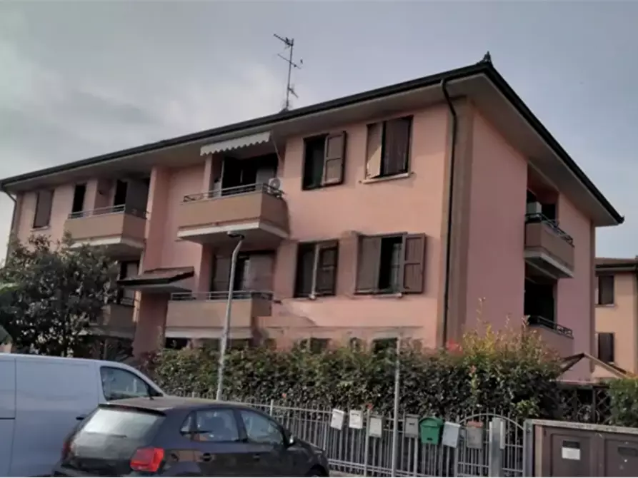 appartamento in vendita a Reggio nell'Emilia in zona Sesso