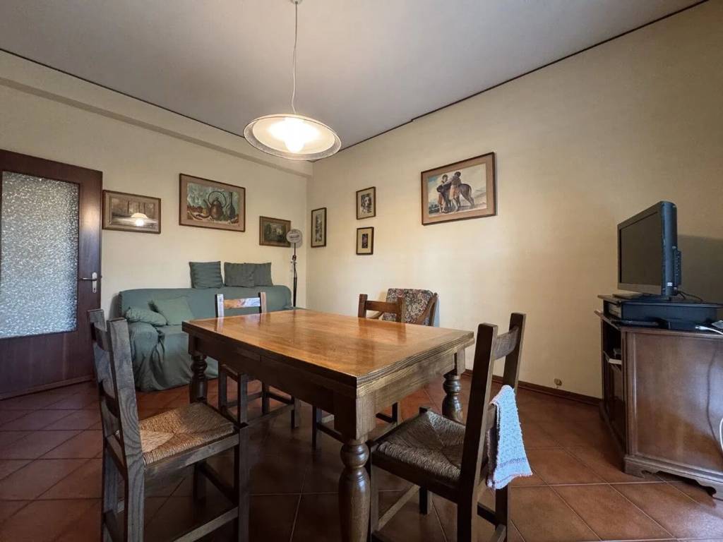 appartamento in vendita a Reggio nell'Emilia in zona San Prospero Strinati