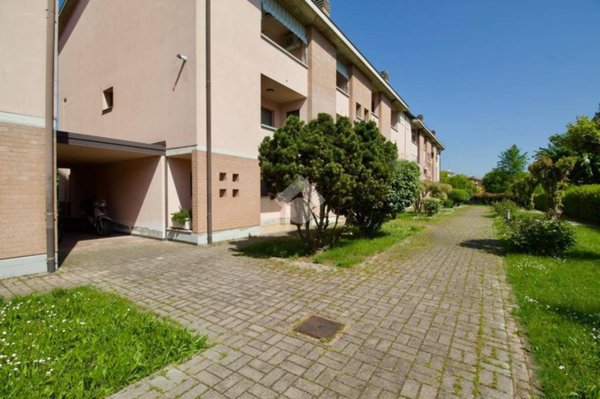 appartamento in vendita a Reggio nell'Emilia in zona Roncocesi
