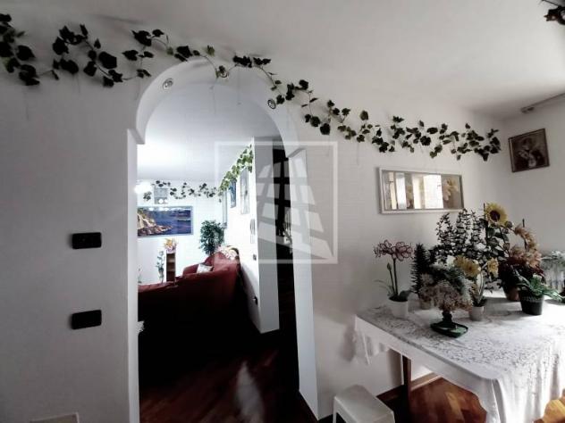 casa indipendente in vendita a Reggio nell'Emilia in zona Buco del Signore