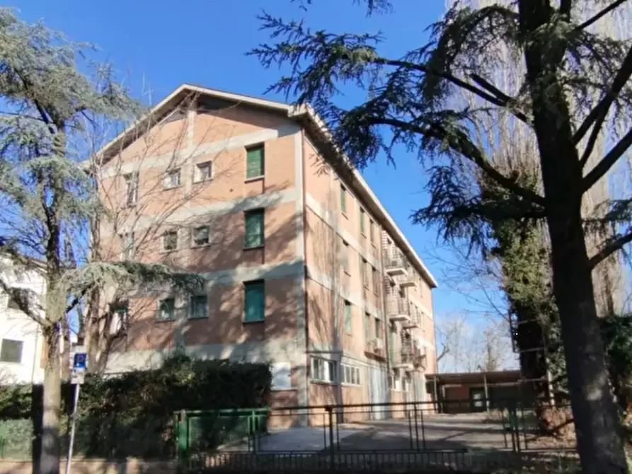 appartamento in vendita a Reggio nell'Emilia in zona Tribunale
