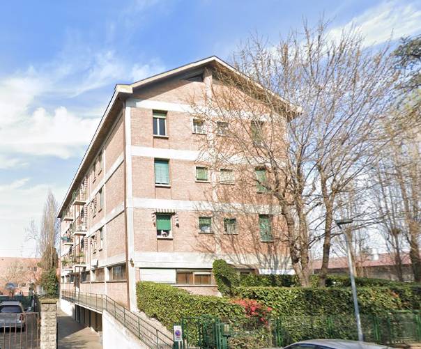 appartamento in vendita a Reggio nell'Emilia in zona Tribunale