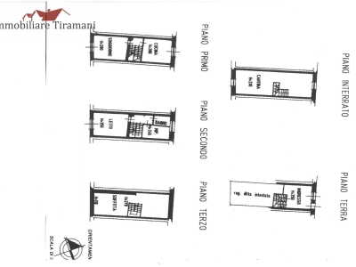 casa indipendente in vendita a Reggio nell'Emilia in zona Città Storica
