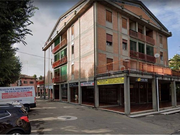 appartamento in vendita a Reggio nell'Emilia in zona Ospizio