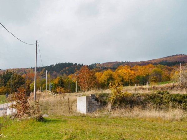 terreno edificabile in vendita a Reggio nell'Emilia