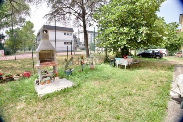 appartamento in vendita a Reggio nell'Emilia in zona Santa Croce