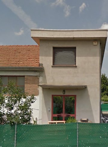 casa indipendente in vendita a Reggio nell'Emilia in zona Tribunale