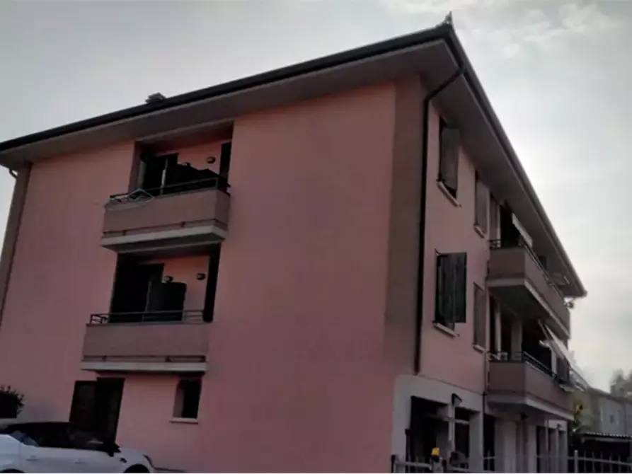 appartamento in vendita a Reggio nell'Emilia in zona Tribunale