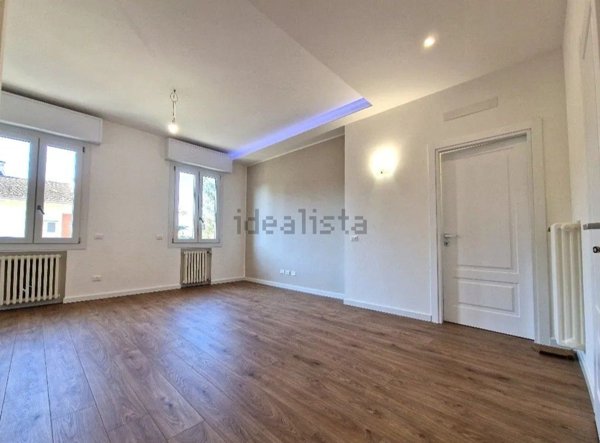 appartamento a Reggio nell'Emilia in zona San Pellegrino / Villa Canali