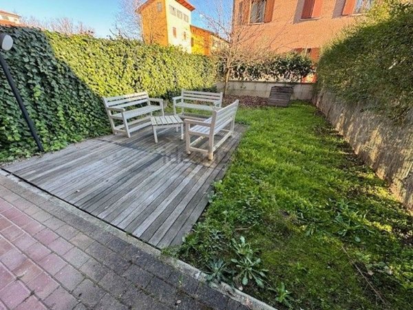 quadrivano in vendita a Reggio nell'Emilia in zona Cavazzoli