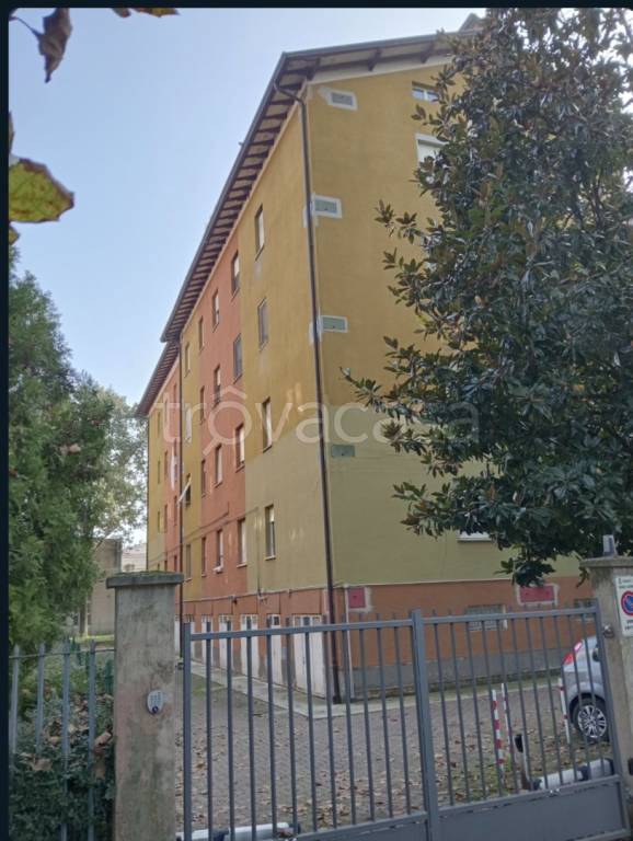 appartamento in vendita a Reggio nell'Emilia in zona Gattaglio