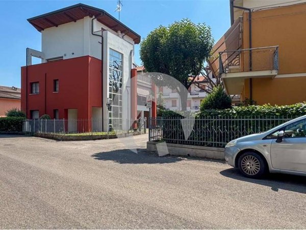 immagine annuncio 0 di 15