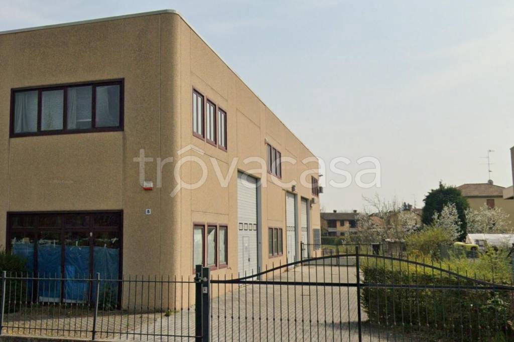 capannone in vendita a Reggio nell'Emilia