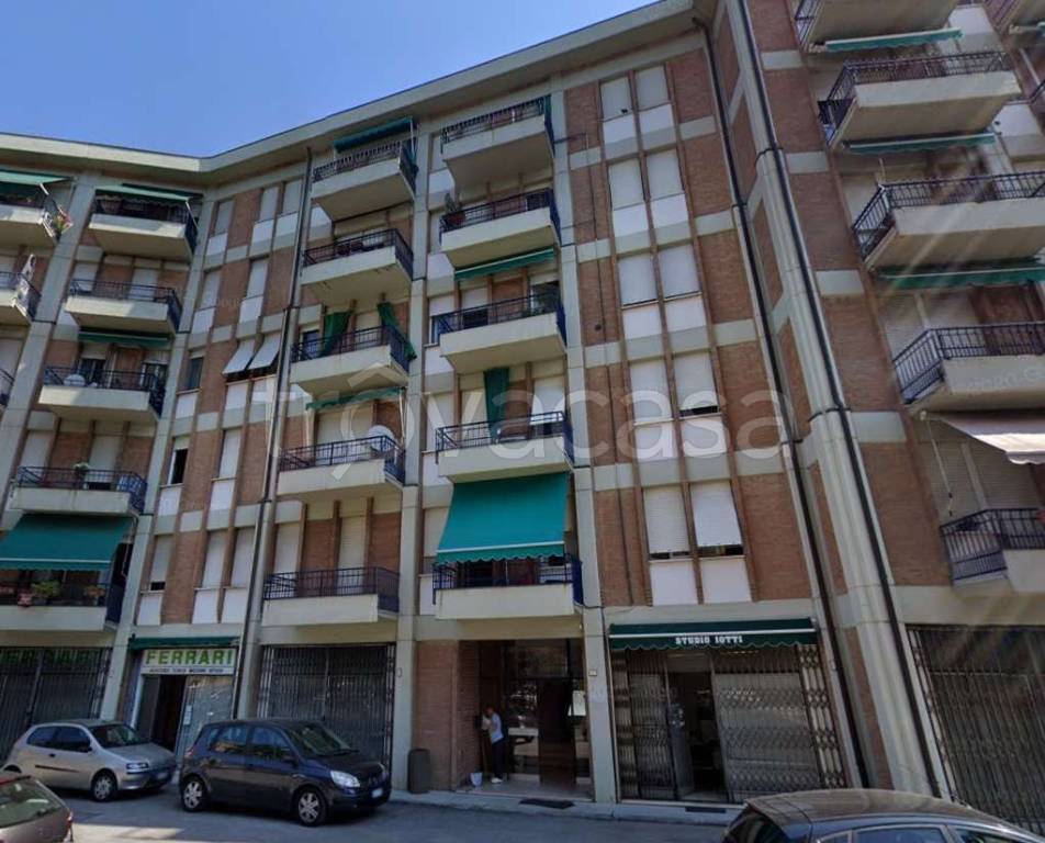 appartamento in vendita a Reggio nell'Emilia in zona Mirabello