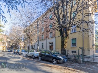 appartamento in vendita a Reggio nell'Emilia in zona Città Storica