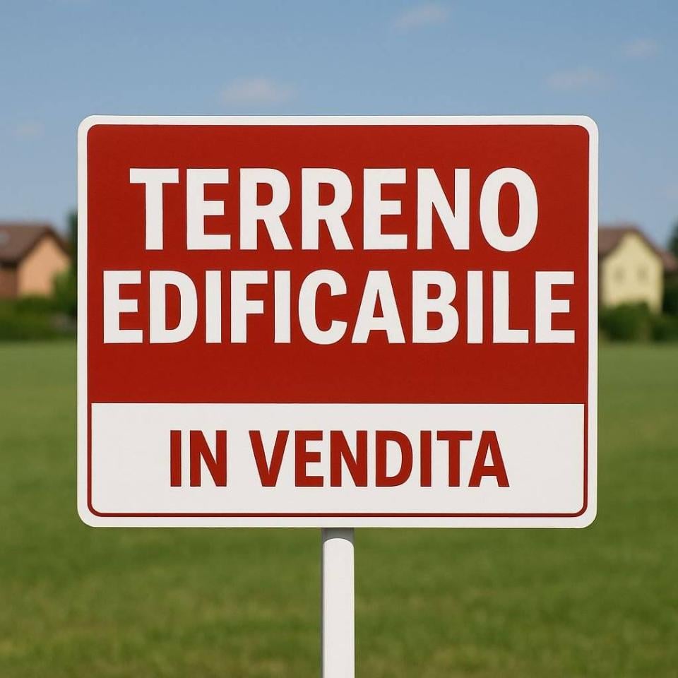 terreno agricolo in vendita a Reggio nell'Emilia in zona Città Storica