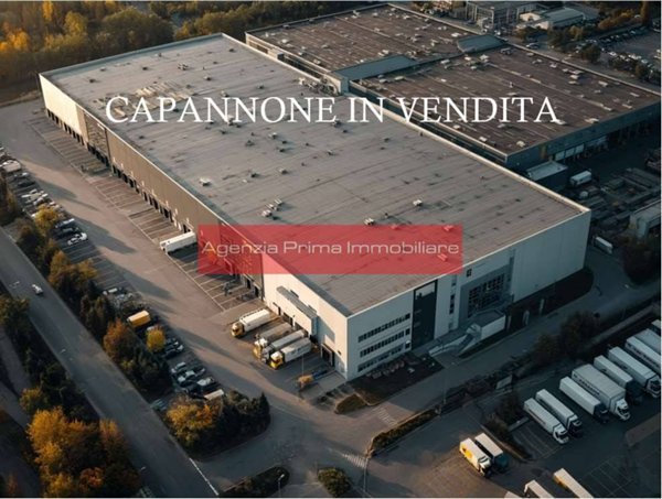 capannone in vendita a Reggio nell'Emilia