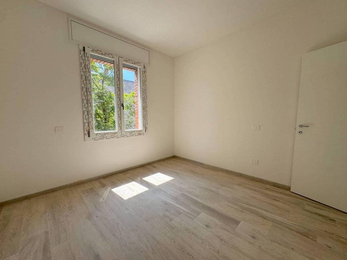 appartamento in vendita a Reggio nell'Emilia in zona Città Storica