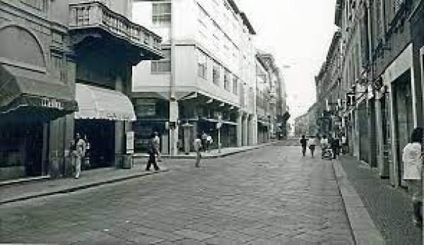 appartamento in vendita a Reggio nell'Emilia in zona Città Storica