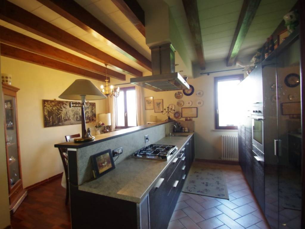 appartamento in vendita a Reggio nell'Emilia in zona Roncocesi