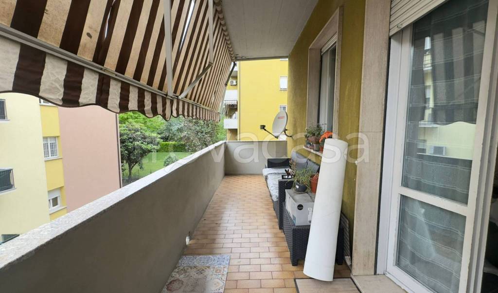 appartamento in vendita a Reggio nell'Emilia in zona Città Storica