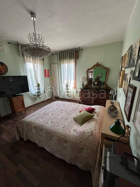 casa indipendente in vendita a Reggio nell'Emilia in zona Cadè / Gaida