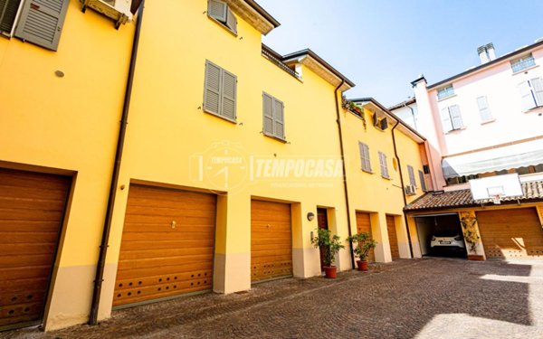 appartamento in vendita a Reggio nell'Emilia in zona Città Storica