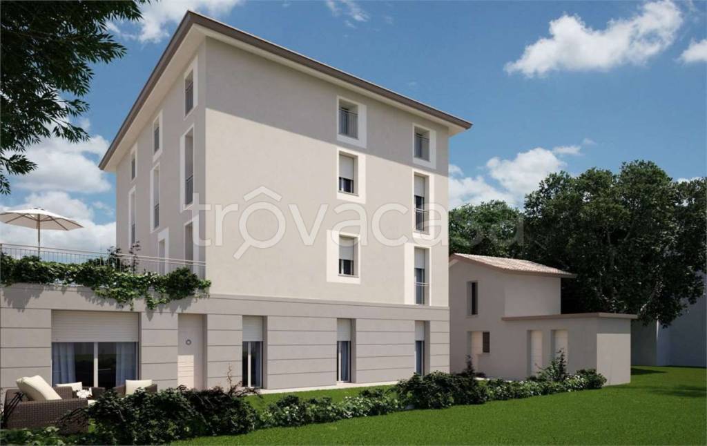appartamento in vendita a Reggio nell'Emilia in zona Città Storica
